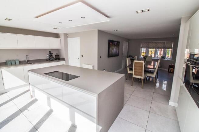 Kitchen pic 2