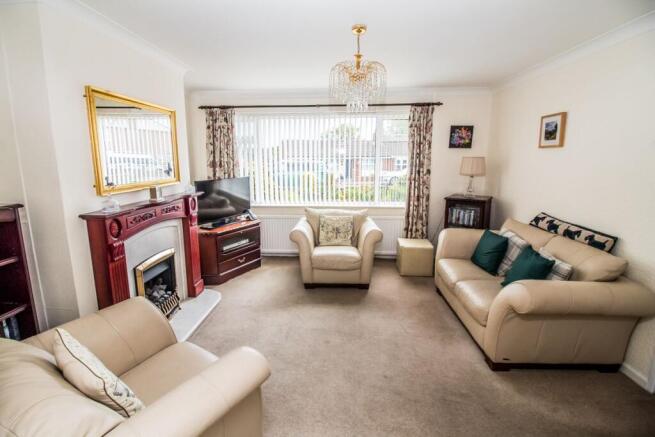 Lounge Pic 2.