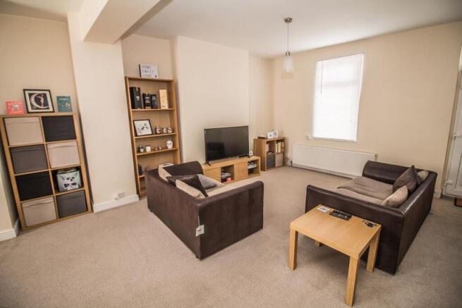 Lounge Pic 2. 