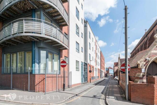 4ffjnX9vnm8_ThL3V1ef