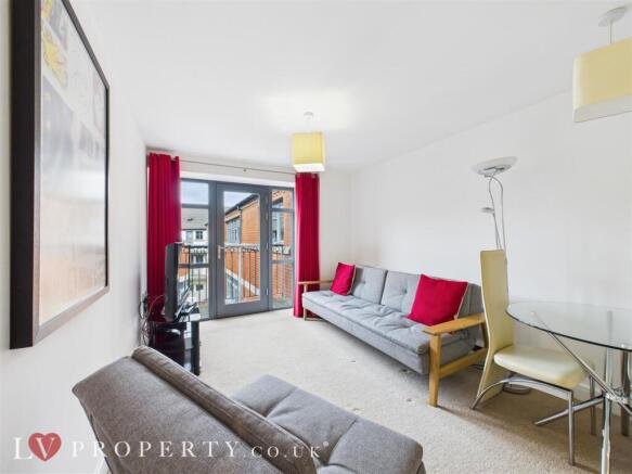 CAM05016G0-PR0053-ST