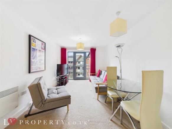 CAM05016G0-PR0053-ST