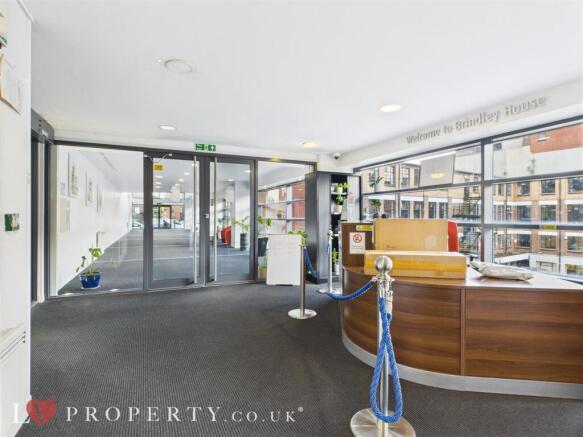 CAM05016G0-PR0081-ST