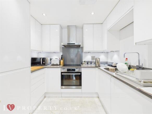 CAM05016G0-PR0109-ST