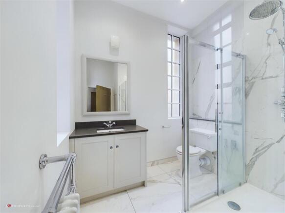 CAM05016G0-PR0009-ST