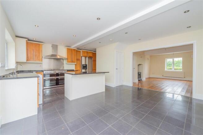 Kitchen/Dining