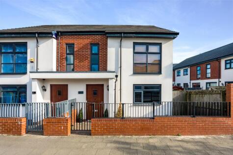 Blue Moon Way, Manchester, Greater Manchester, M14