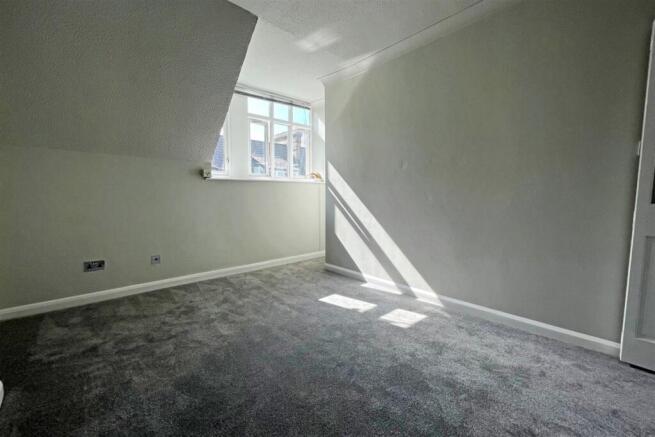 Living room/Bedroom