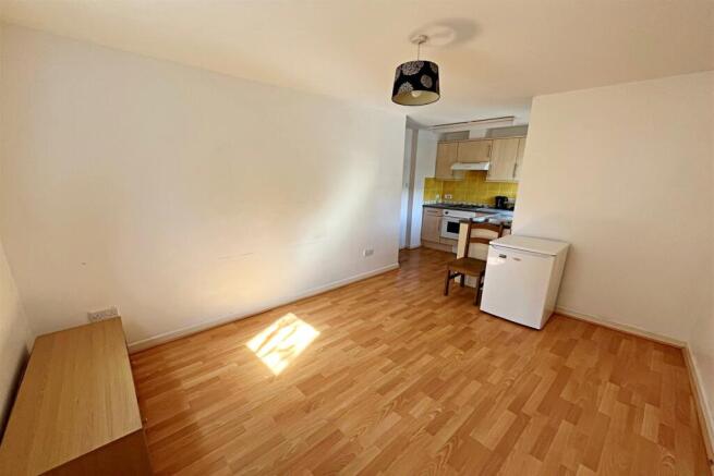 Living Room/Kitchen
