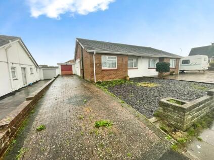 West End Avenue, Porthcawl, CF36