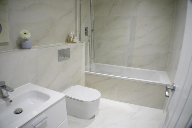Main Bathroom