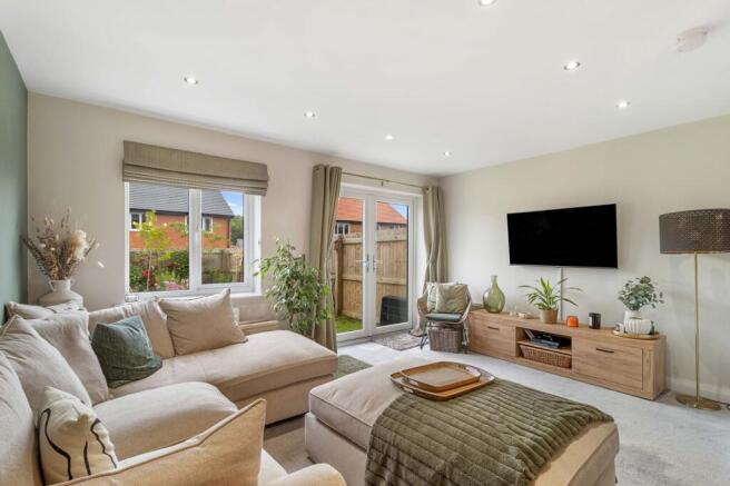 Living Room/ Dining Room