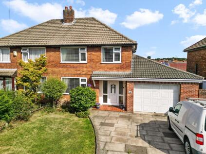 Moore Avenue, Thelwall, WA4