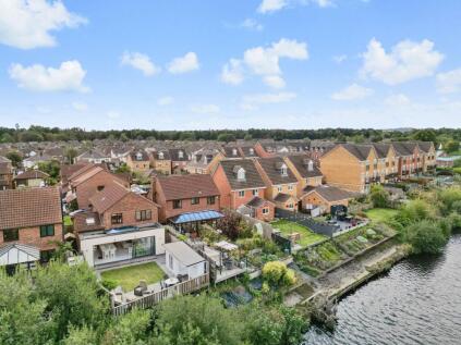 Handforth Close, Thelwall, WA4