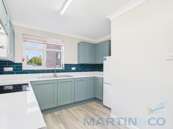 CAM01059G0-PR0320...