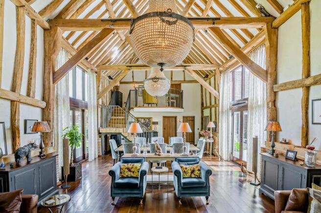 Sitting/Dining Room