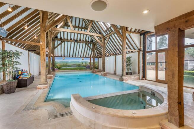 Pool Barn