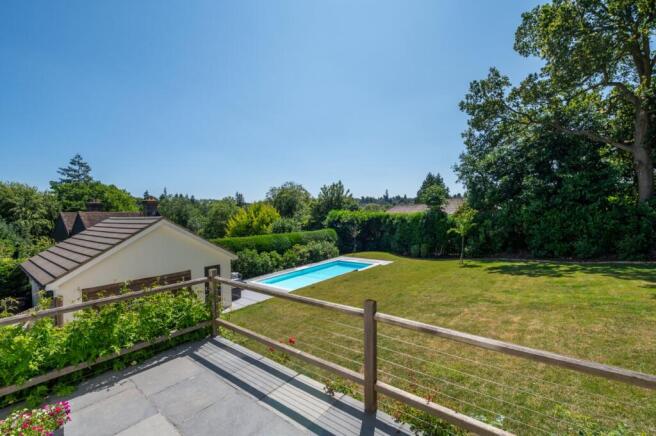 Garden & Views