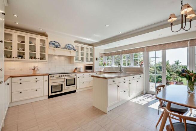Kitchen/Breakfast