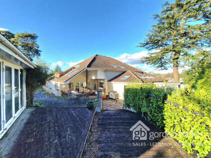 Woodside Close, Ferndown, Dorset, BH22