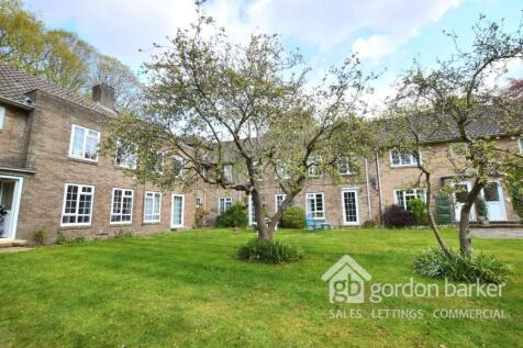 Orchard Mount, Ringwood, Hampshire, BH24