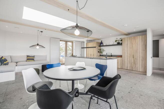 Kitchen / Breakfast