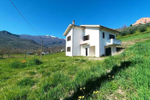 Photo of Abruzzo, Pescara, Farindola