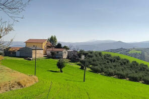 Photo of Abruzzo, Chieti, Sant' Eusanio Del Sangro