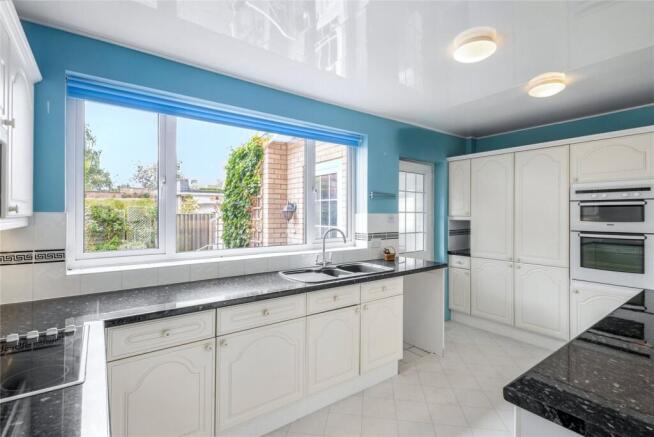 Kitchen (1)