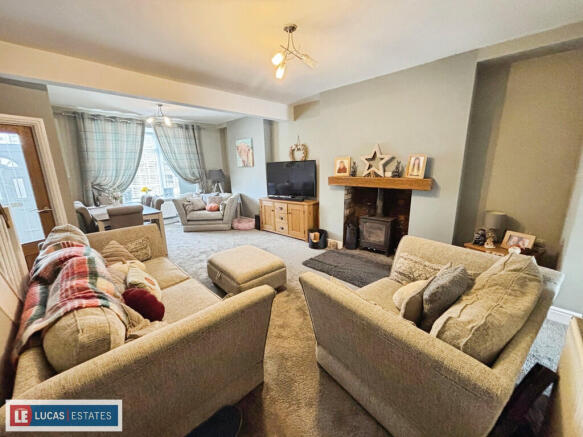 2f1e0322-D9-4578-...