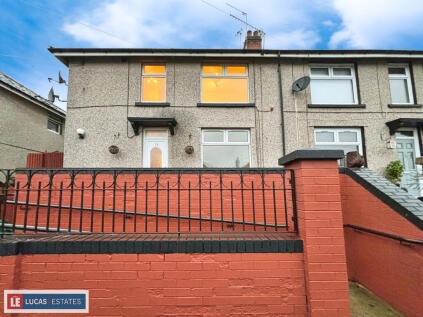 Woodfield Terrace, Tir-y-berth, Hengoed