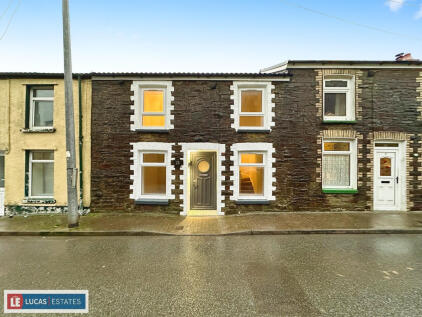 Renovated Cottage, Colly Row, Bedlinog