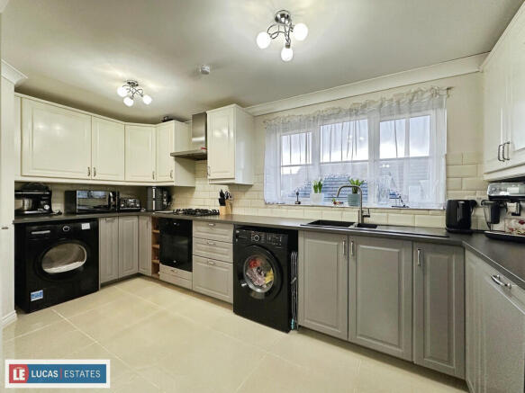 24154675-C-4B09-A...