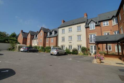 Newent - 1 bedroom flat for sale