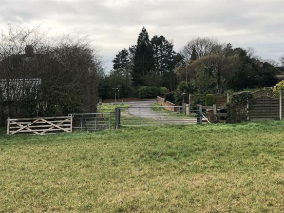 Land off Ashby Road East