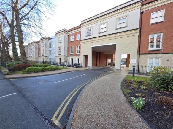 28 Royal Mews, Ashby