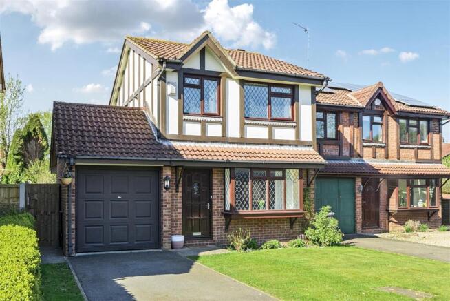 3 Elm Avenue, Ashby