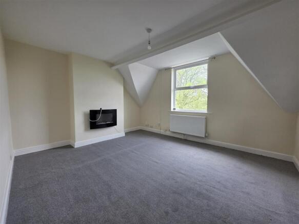 Flat 4, 110 Smisby Road