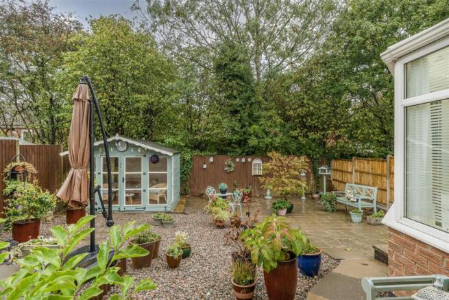 38 The Oval, Caolville