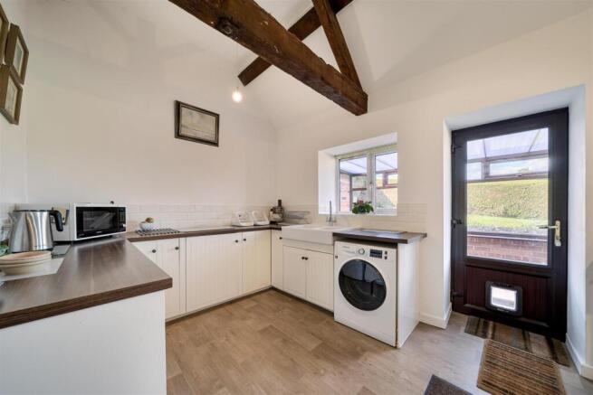 20 Manor Drive, Worthington