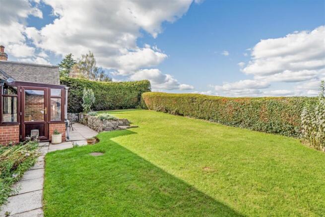 20 Manor Drive, Worthington