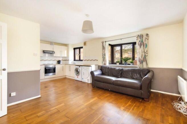 Living Room/Kitchen
