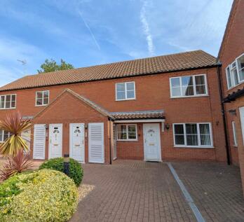 Sutton Court, Skegness, PE25