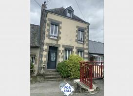 Photo of Ambrieres-les-Vallees, Mayenne, 53300, France