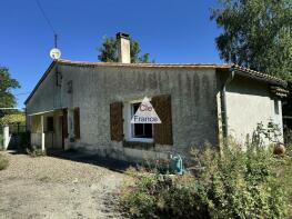 Photo of Mouthiers-sur-Boeme, Charente, 16440, France