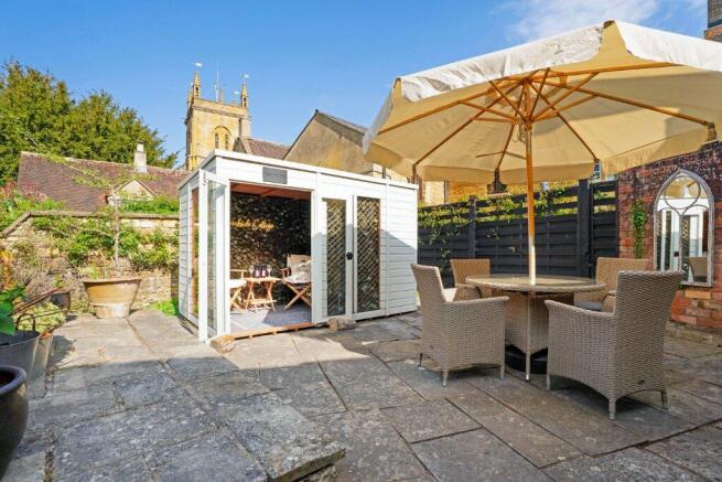 Courtyard Garden