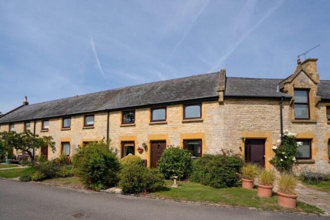 5 The Stables