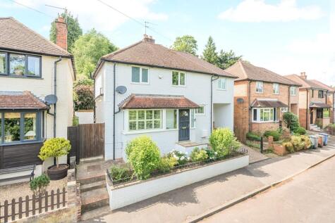 Cliffe Road, Godalming, Surrey, GU7