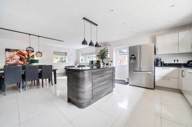 1300680-6-6848338...