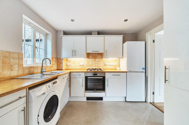 1334411-11-68a2ed...